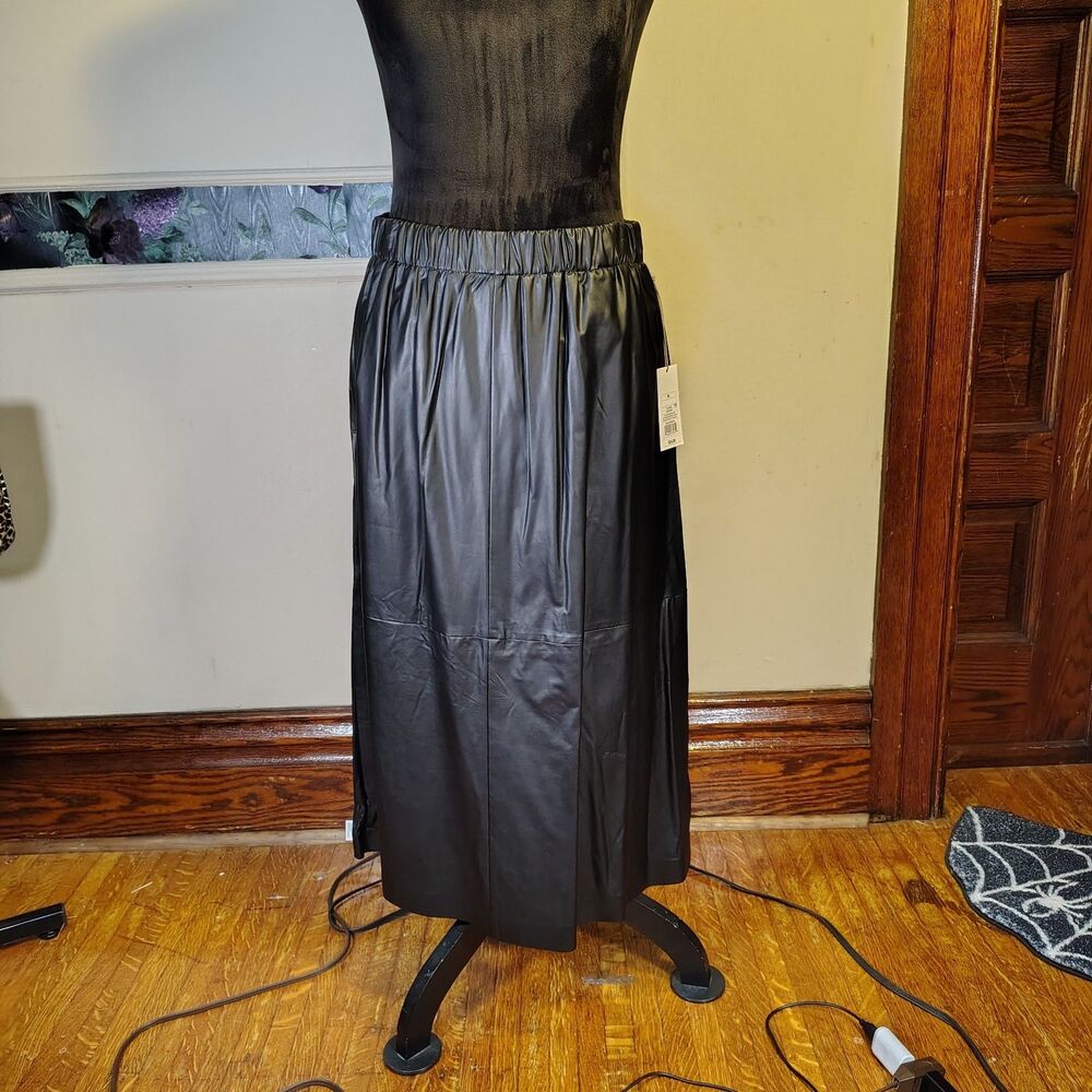 Goth Faux Leather Long A New Day Skirt Size M/T643